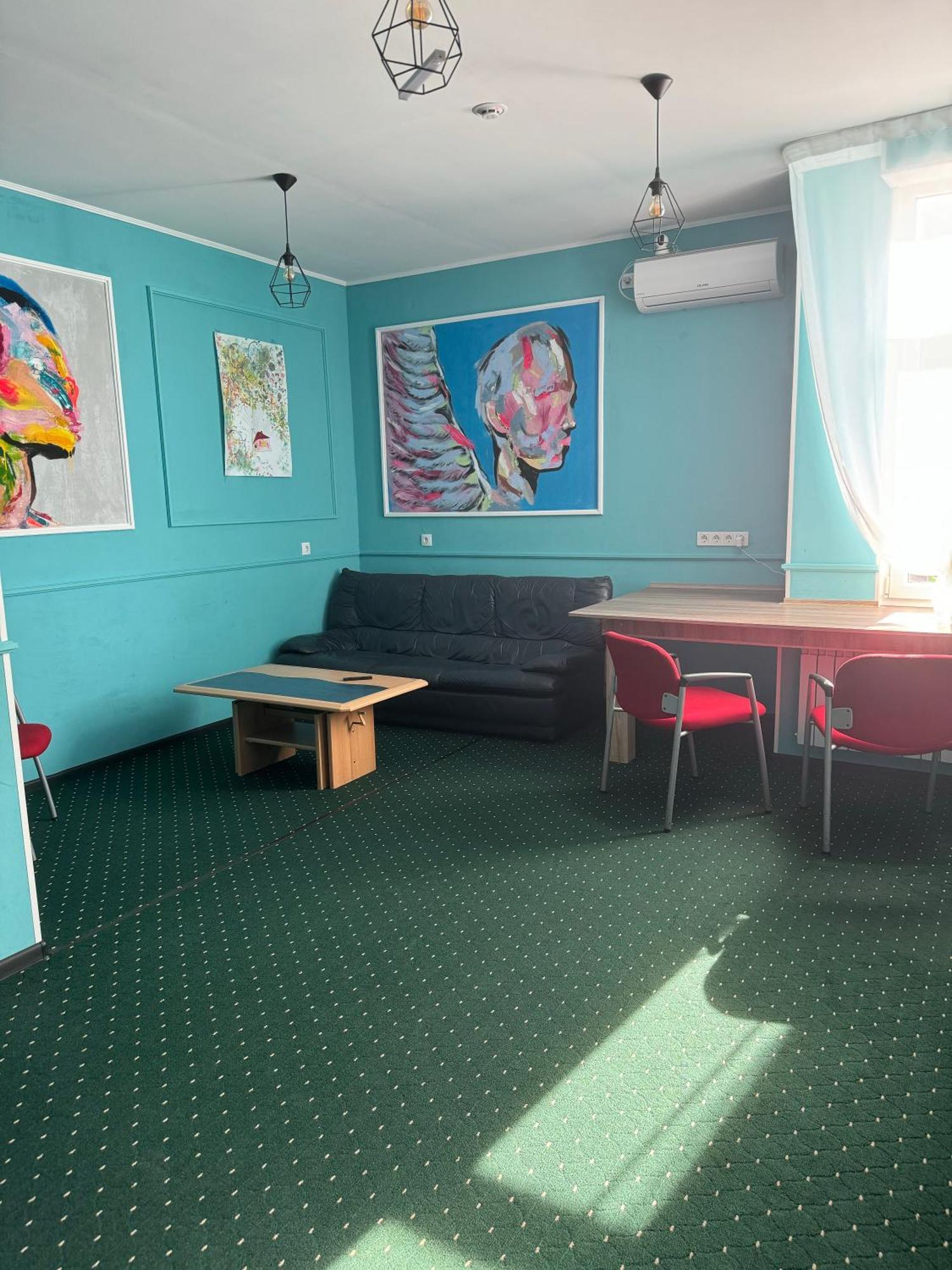 All Eyes Hostel Kamyanets-Podilski Dış mekan fotoğraf